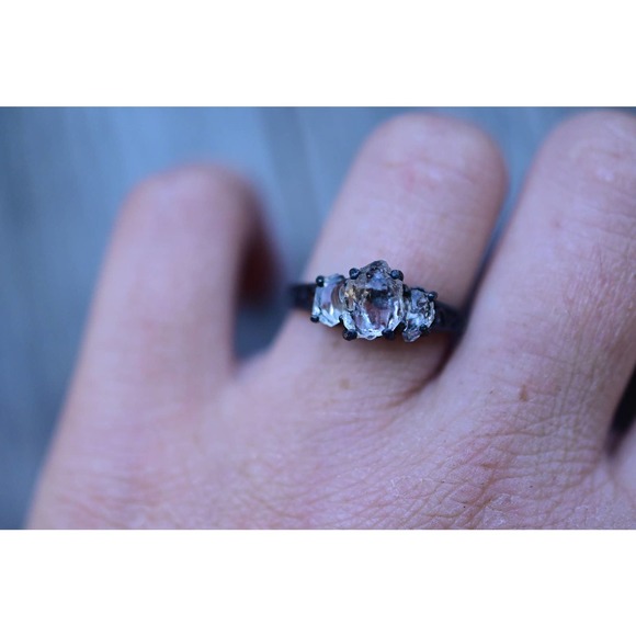 Raw Crystal Ring, Raw Stone Ring, Rings for Women, Stacking Ring, Raw Ge… - Picture 1 of 9